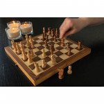 Joc de sah, 32 de piese, dimensiuni 29.5 x 29.5 x 3.5 cm, tabla din lemn
