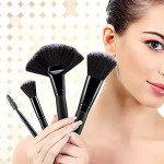 Set 24 pensule profesionale pentru make-up, par sintetic, husa piele ecologica, negru