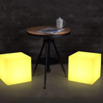 Taburet tip cub iluminat led, 40x40 cm, 16 culori, 4 moduri, control telecomanda