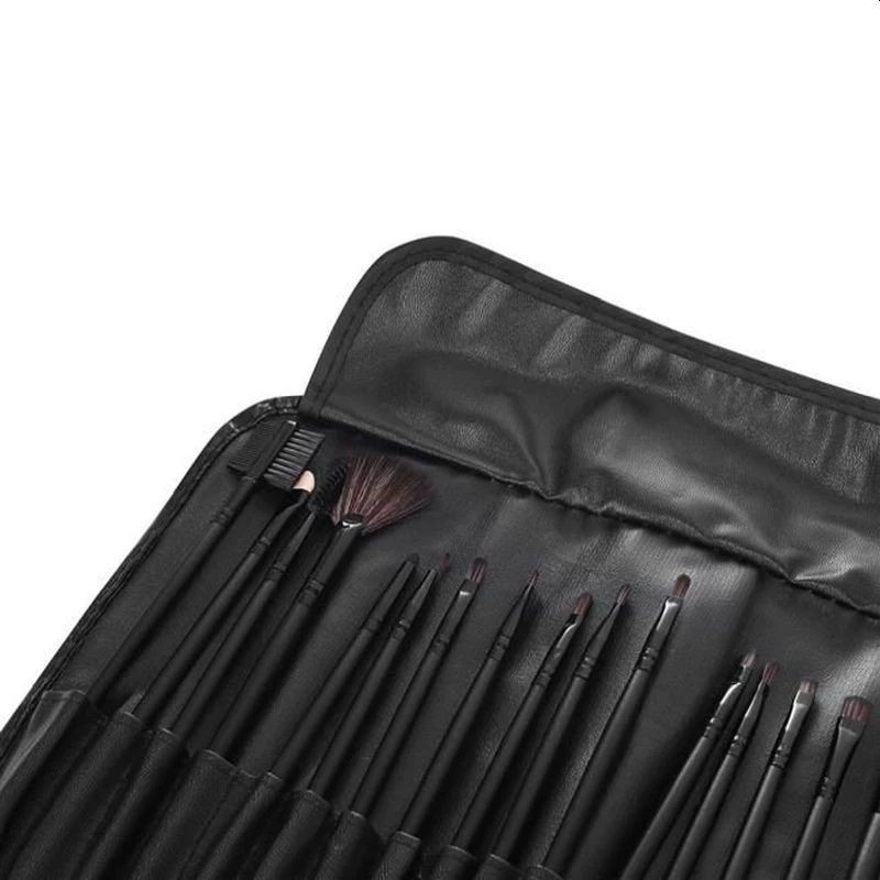 Set 24 pensule make-up, diferite dimensiuni, husa piele ecologica, negru