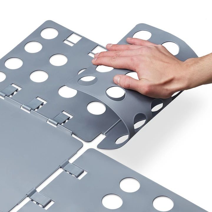 Dispozitiv pentru impaturit camasi si tricouri, 60 x 70 x 24 cm, gri