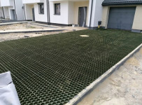 Pavaj ecologic parcari, grila tip fagure, 60x40x4 cm, 480 tone/mp, plastic verde