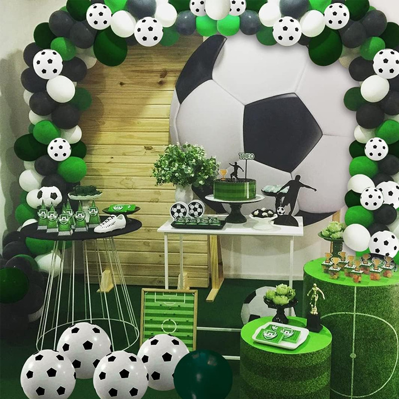 Kit aranjament baloane petrecere, tematica fotbal, 90 bucati, accesorii prindere, alb, negru, verde