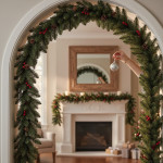 Ghirlanda groasa decorativa din brad artificial, molid scandinav, lungime 5.4 m, verde natural, aspect bogat