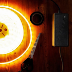 Incarcator benzi led rgb 60w – alimentator 12v dc 5a, mufa 2.1 x 5.5 mm