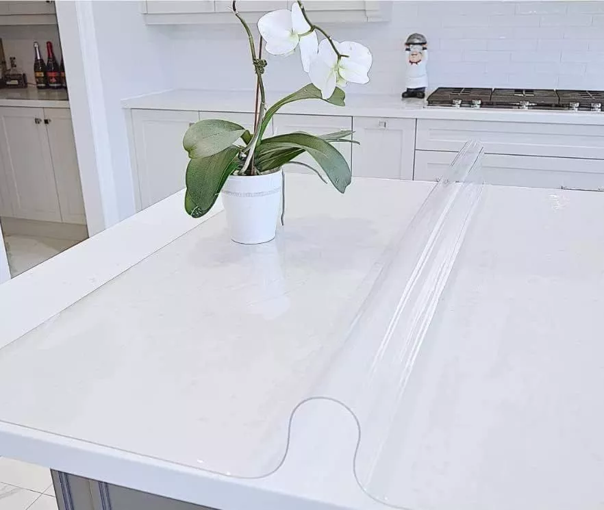Protectie pvc pentru mobilier, transparenta, 1.2x1 metru, grosime 0.5 mm