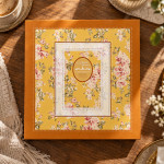 Album foto premium cu cutie, 500 poze 10x15 cm, 50 file, coperta carton gros, model floral vintage, 34x32x6 cm culoare galben