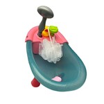 Papusa interactiva 35 cm, bea apa, face pipi, 12 sunete, 14 accesorii, leagan, scaun de masa, cadita baie