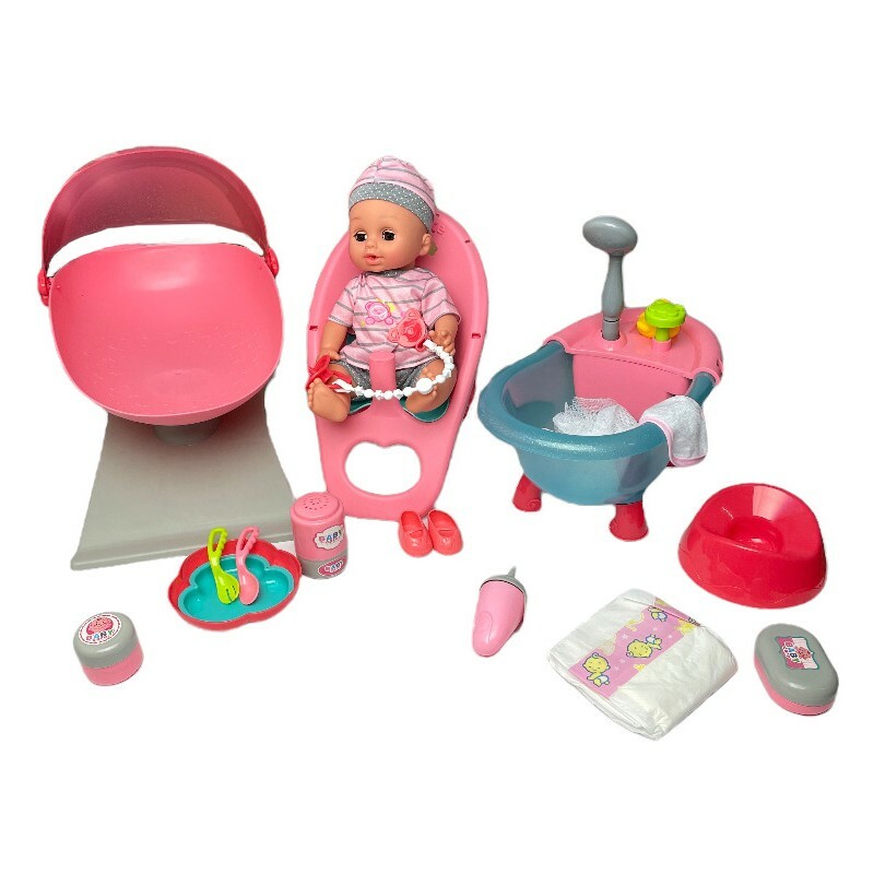 Papusa interactiva 35 cm, bea apa, face pipi, 12 sunete, 14 accesorii, leagan, scaun de masa, cadita baie