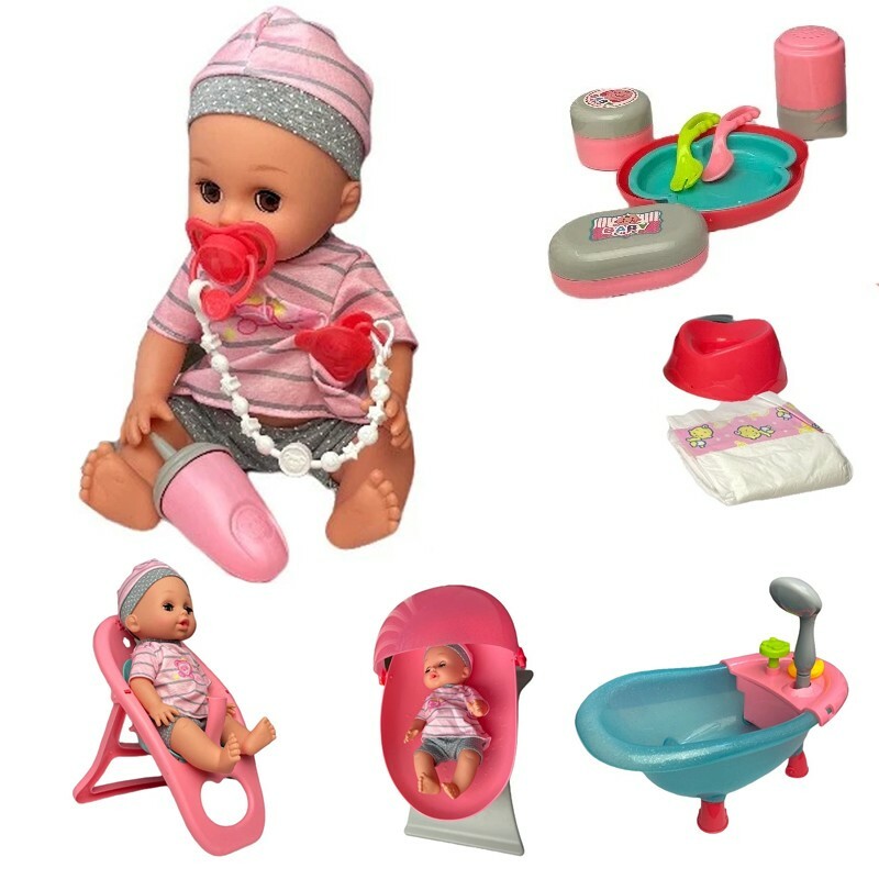 Papusa interactiva 35 cm, bea apa, face pipi, 12 sunete, 14 accesorii, leagan, scaun de masa, cadita baie